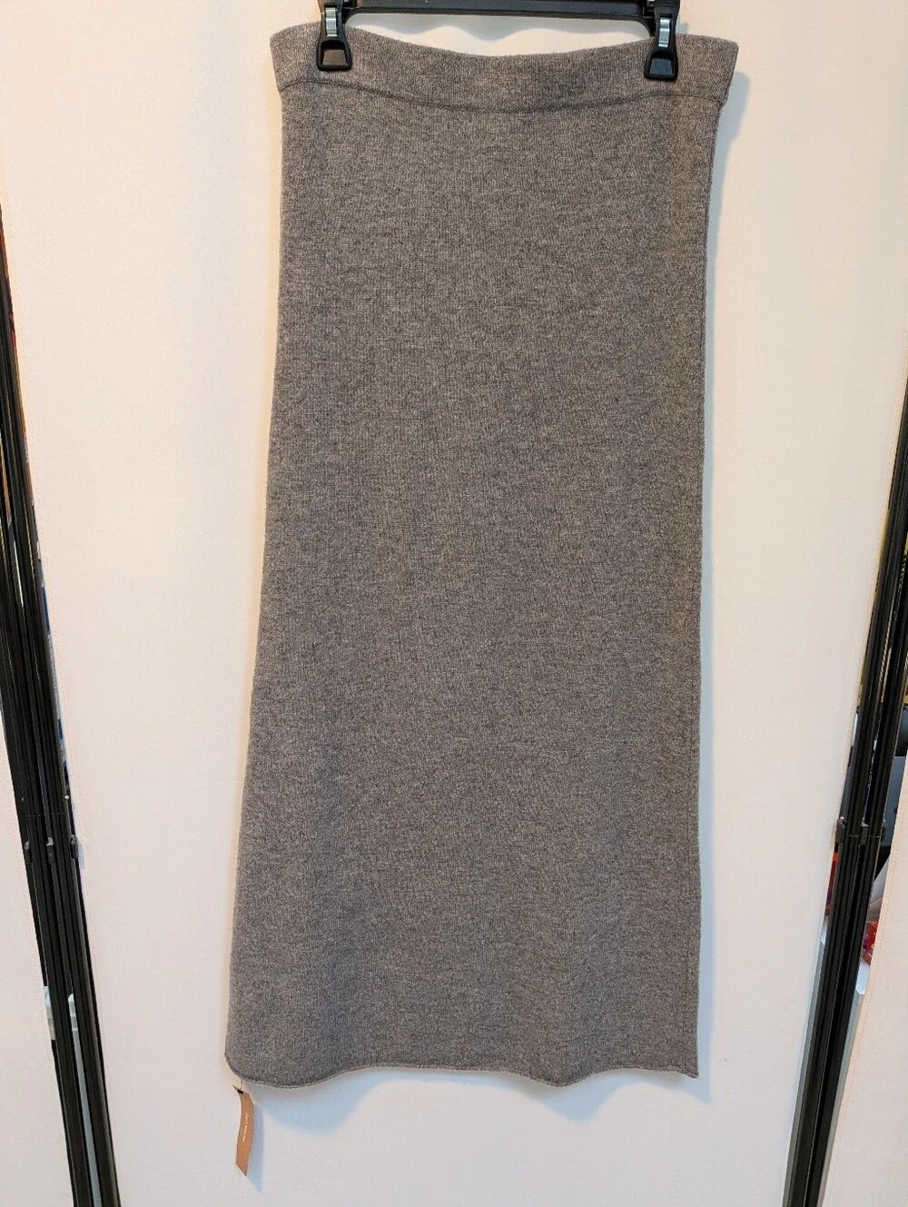 NWT Reformation Fae 100% Wool Knit Midi Skirt Gray Pull On Waist Size Large